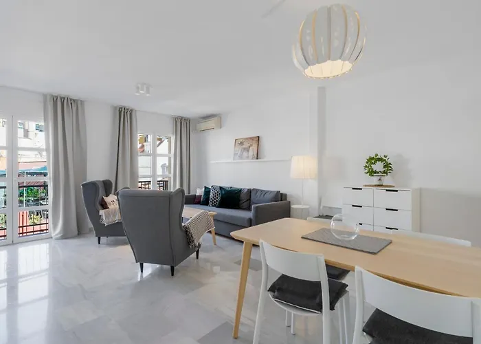 Best Location Apartment In Fuengirola Downtown By Costarentals - Ref 28